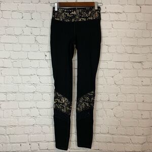 GAIAM Women Black Leggings Extra small pack and gold